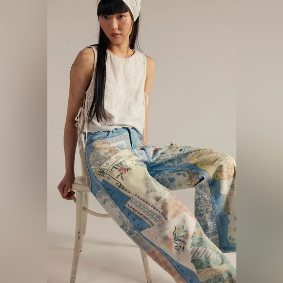 NWT We The Free By Free People Illusions Printed Relaxed Jeans Sky Combo Size 24 - Picture 3 of 6